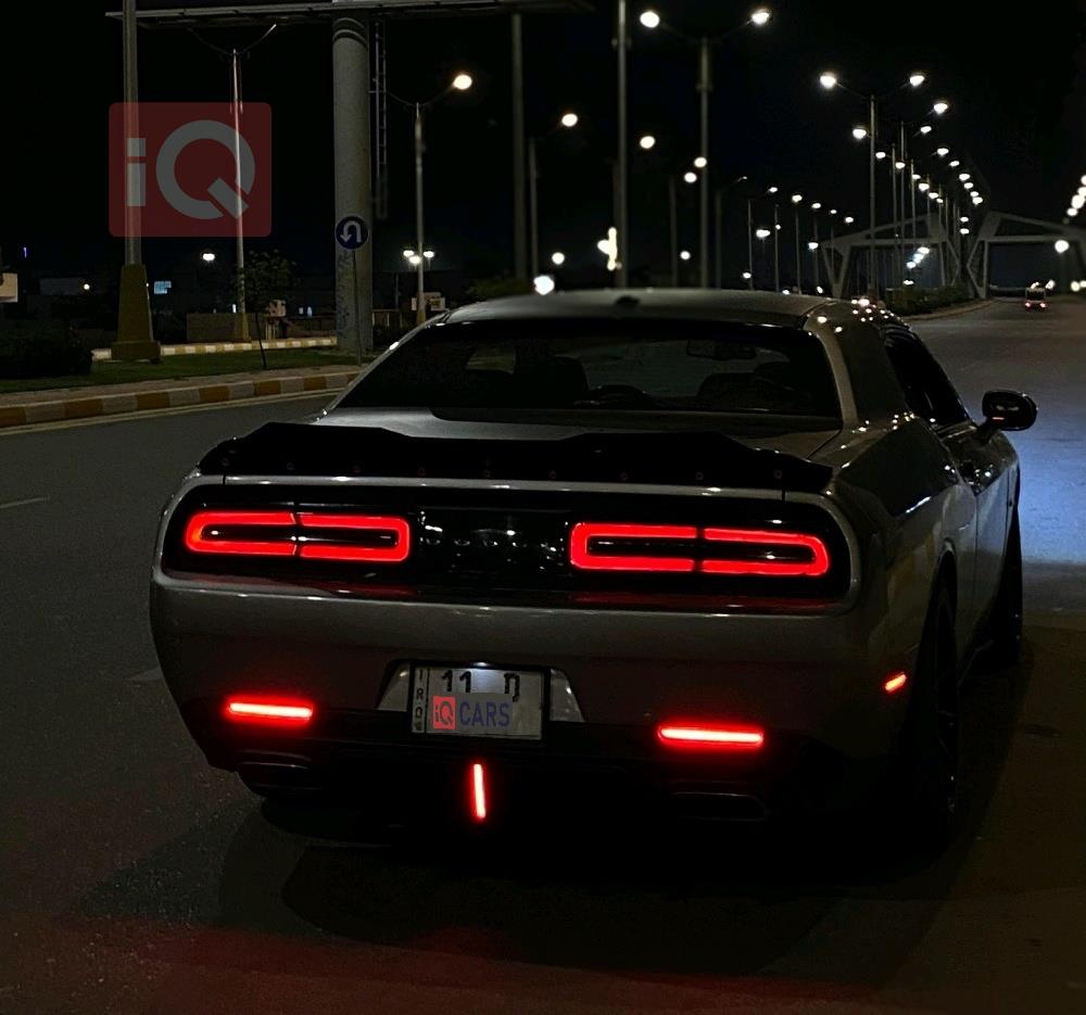 Dodge Challenger